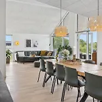 Amazing In With Sauna Bogense
